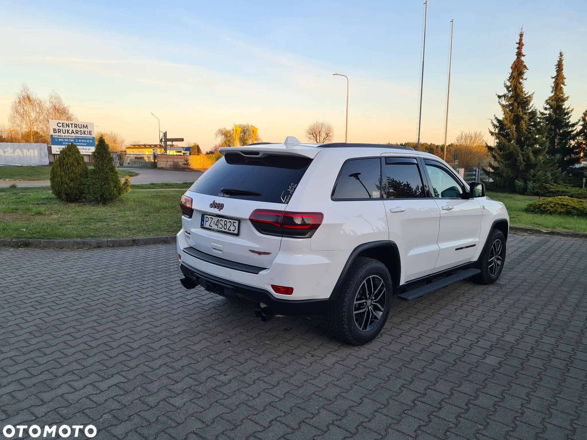 Jeep Grand Cherokee - 6