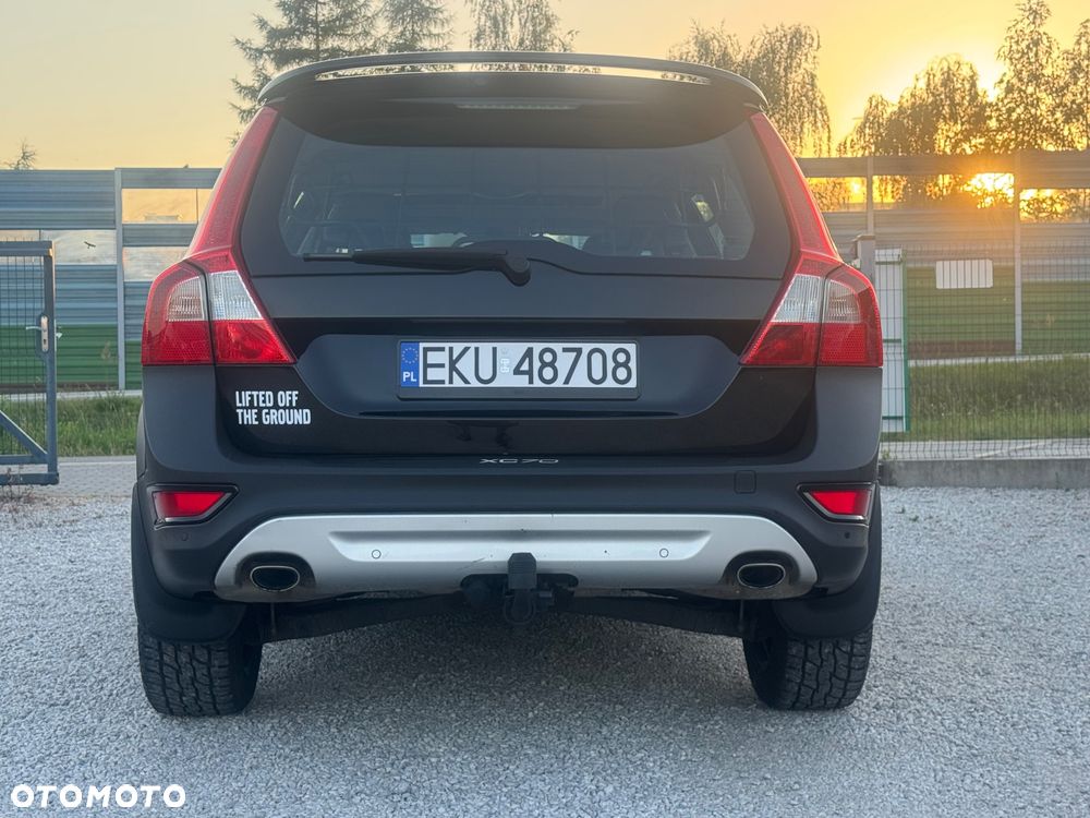 Volvo XC 70 D5 AWD Geartronic Summum - 9