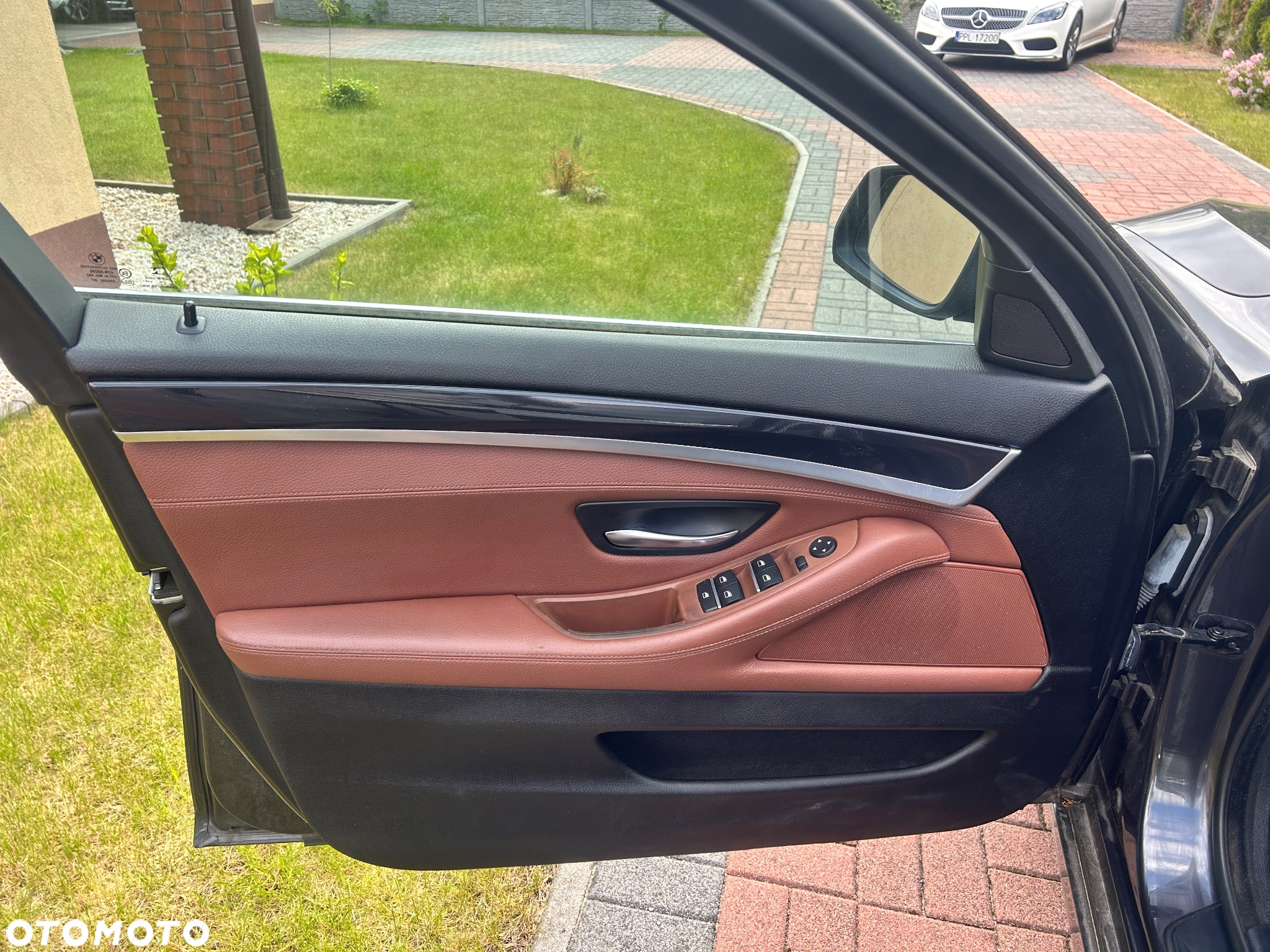 BMW Seria 5 525d Touring Sport-Aut - 17
