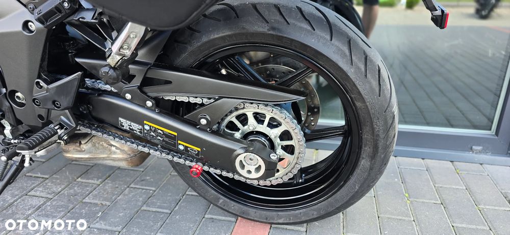 Kawasaki Ninja 1000 SX - 41