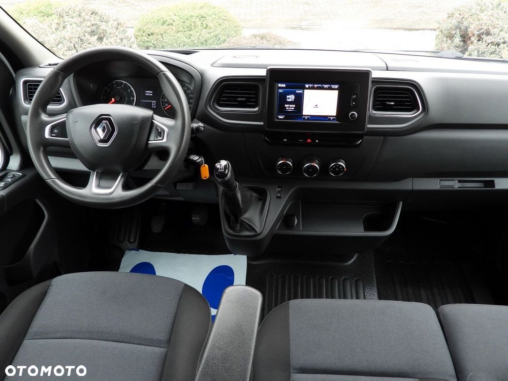 Renault MASTER SKRZYNIA PODWÓJNA KABINA DOKA 7 MIEJSC TEMPOMAT NAWIGACJA LEDY KLIMATYZACJA  135KM - 28