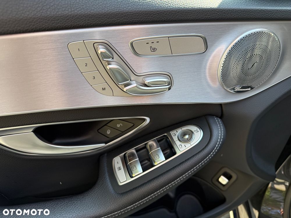 Mercedes-Benz Klasa C 220 d T 9G-TRONIC Avantgarde - 6