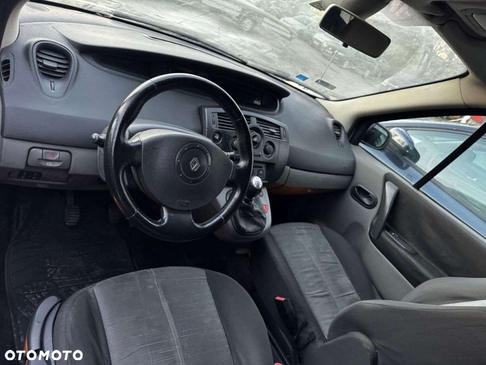 Renault Grand Scenic - 6