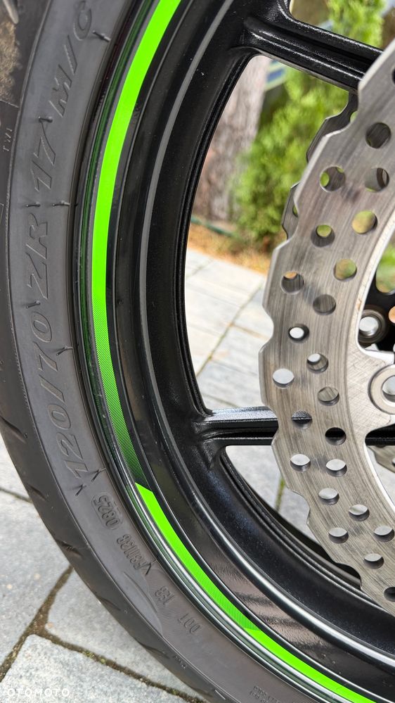 Kawasaki Ninja 1000 SX - 23