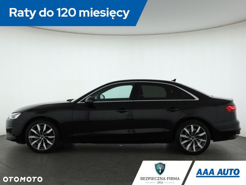 Audi A4 Limousine - 4