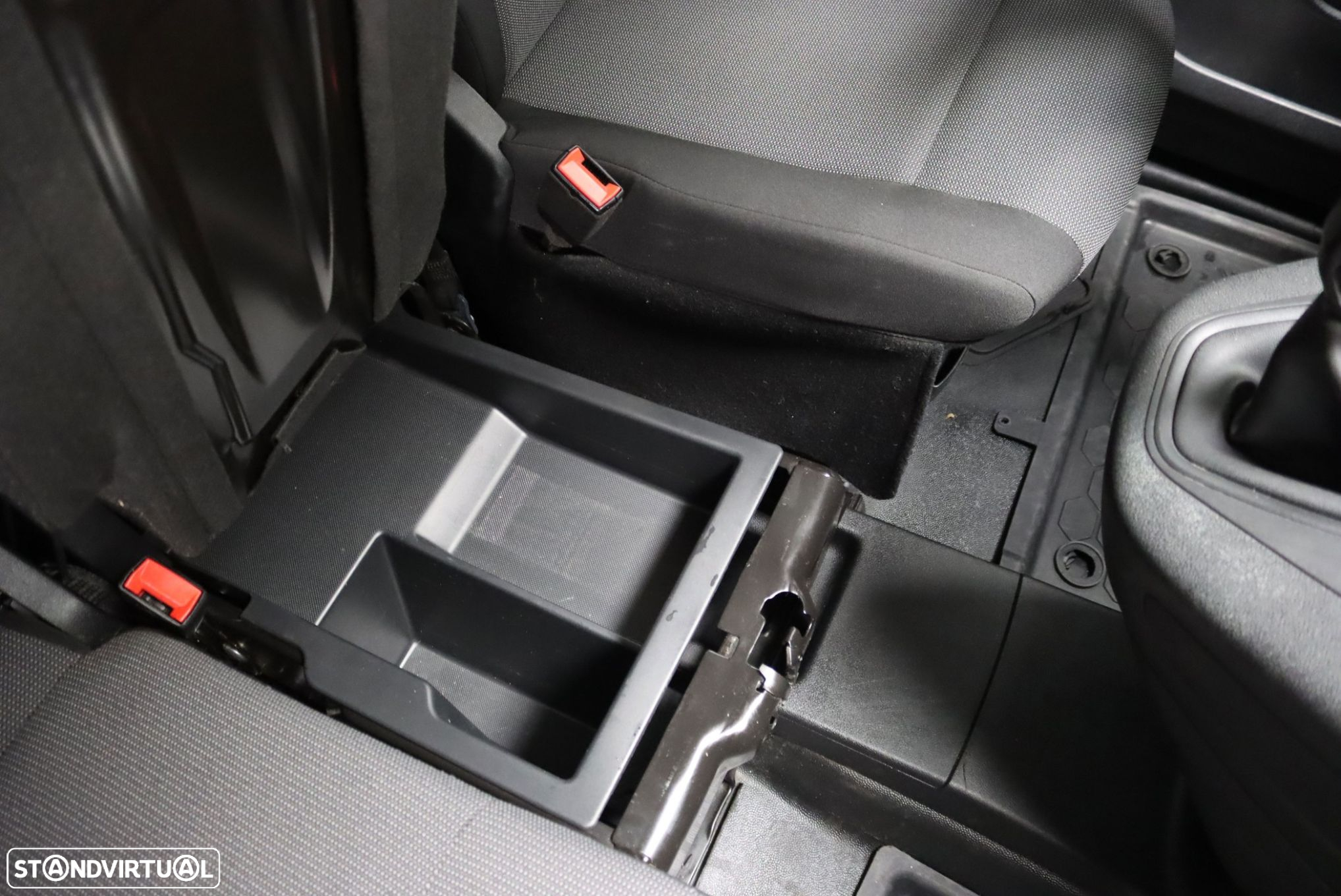 Citroën Berlingo 1.5 BlueHDi M Feel - 23