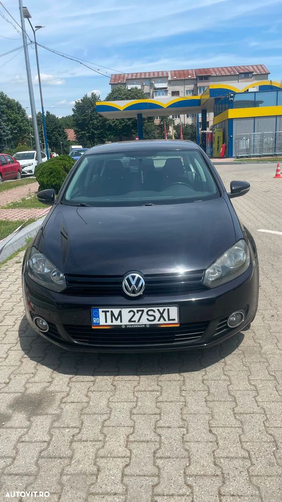 Volkswagen Golf - 2