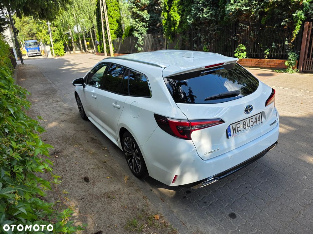 Toyota Corolla 1.8 Hybrid Style - 10