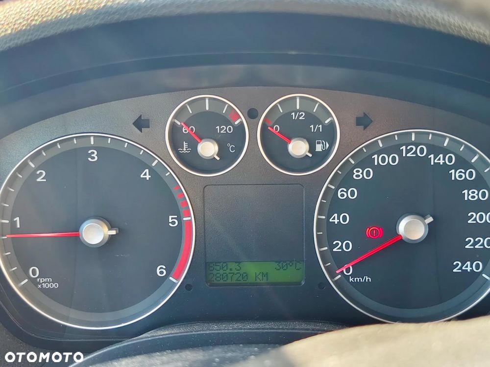 Ford Focus C-Max - 12