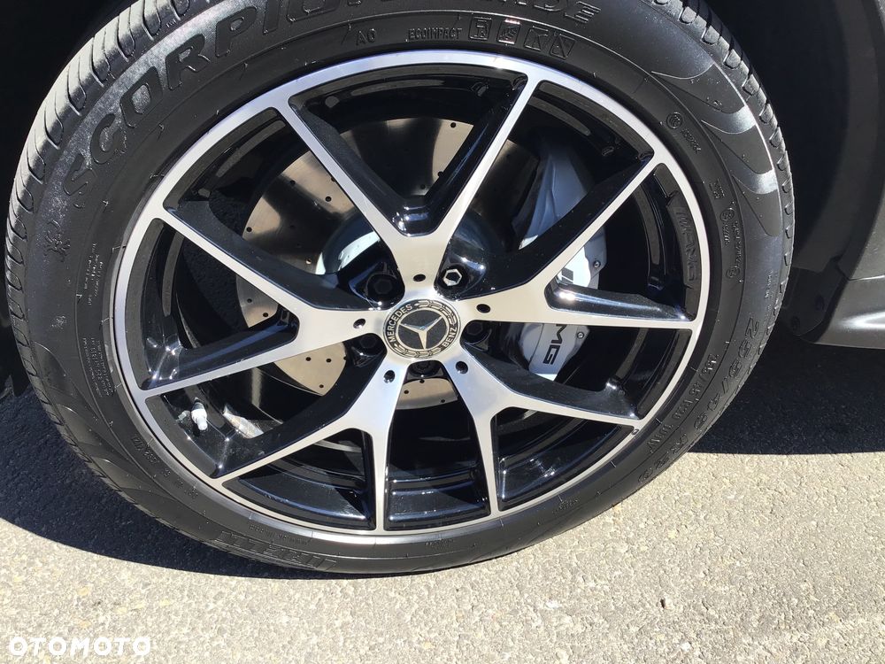 Mercedes-Benz GLC AMG 43 4Matic AMG Speedshift TCT 9G - 37