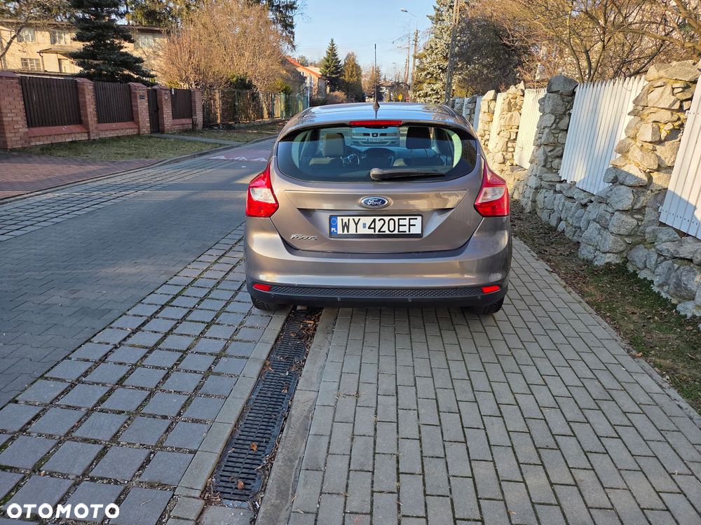 Ford Focus 1.6 TDCi DPF Titanium - 2
