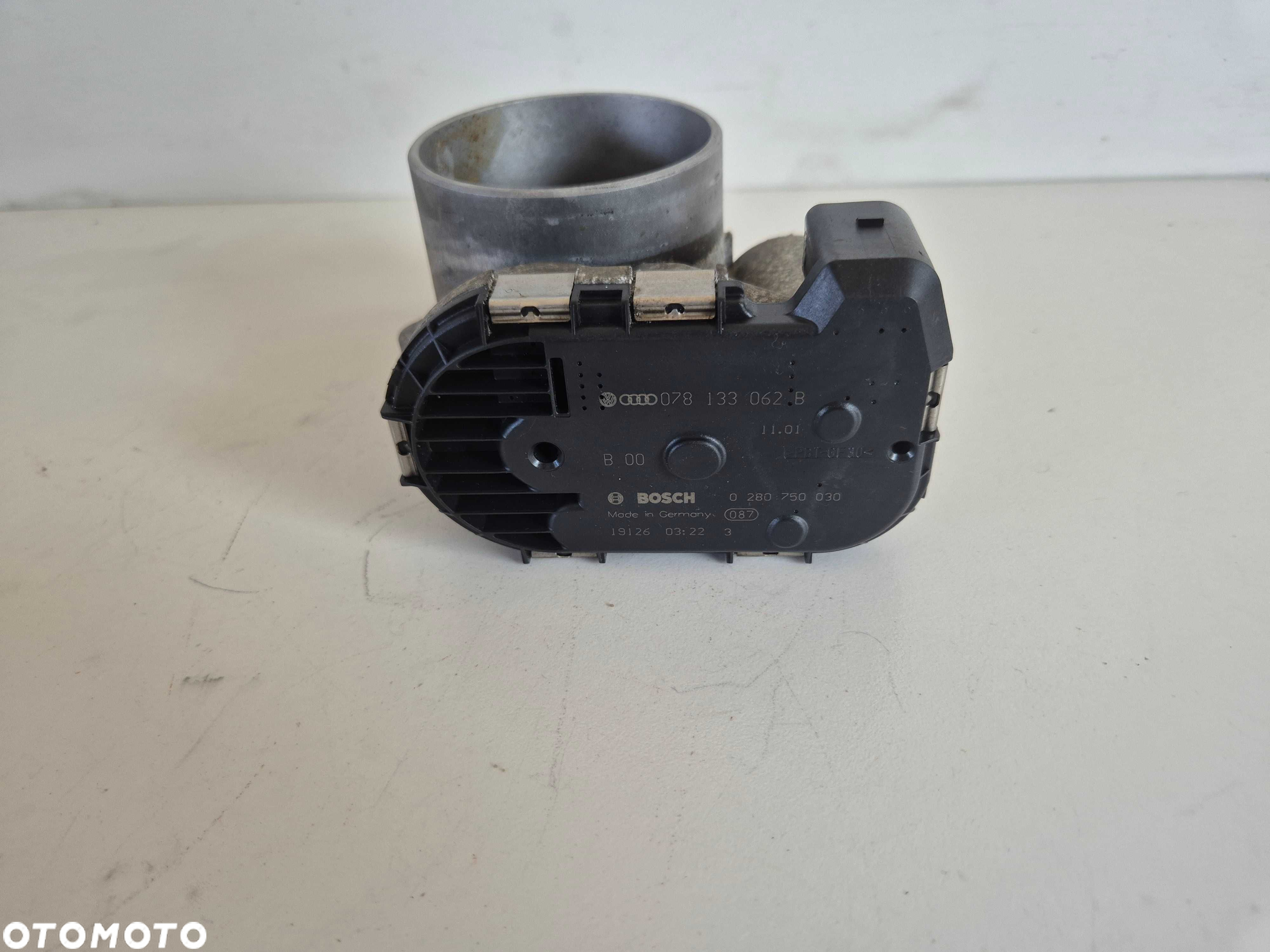 audi a6 c5 a4 b5 passat b5 superb przepustnica 2.4 2.6 2.8 v6 benzyna - 4