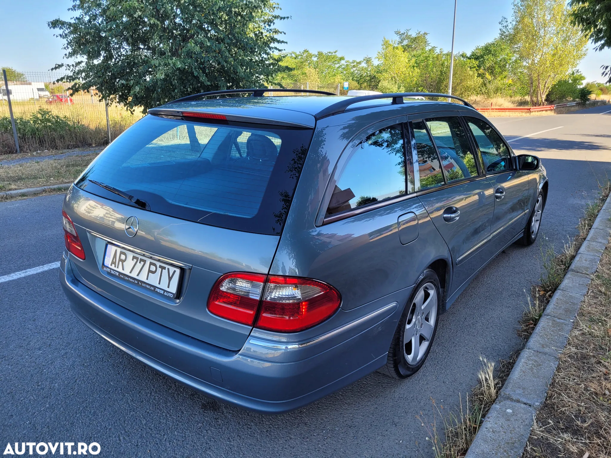 Mercedes-Benz E 220 T CDI Avantgarde - 6