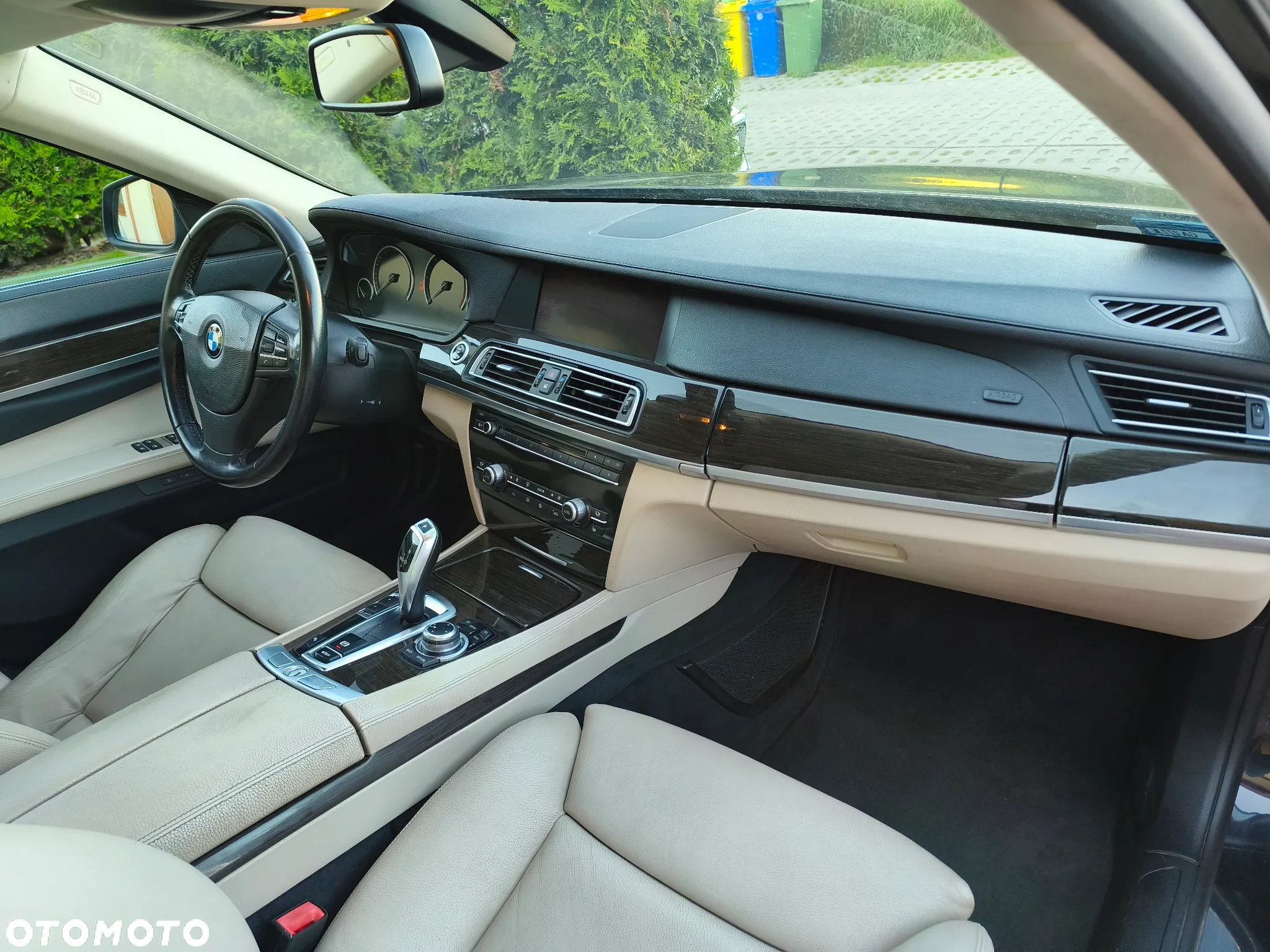 BMW Seria 7 730d - 12