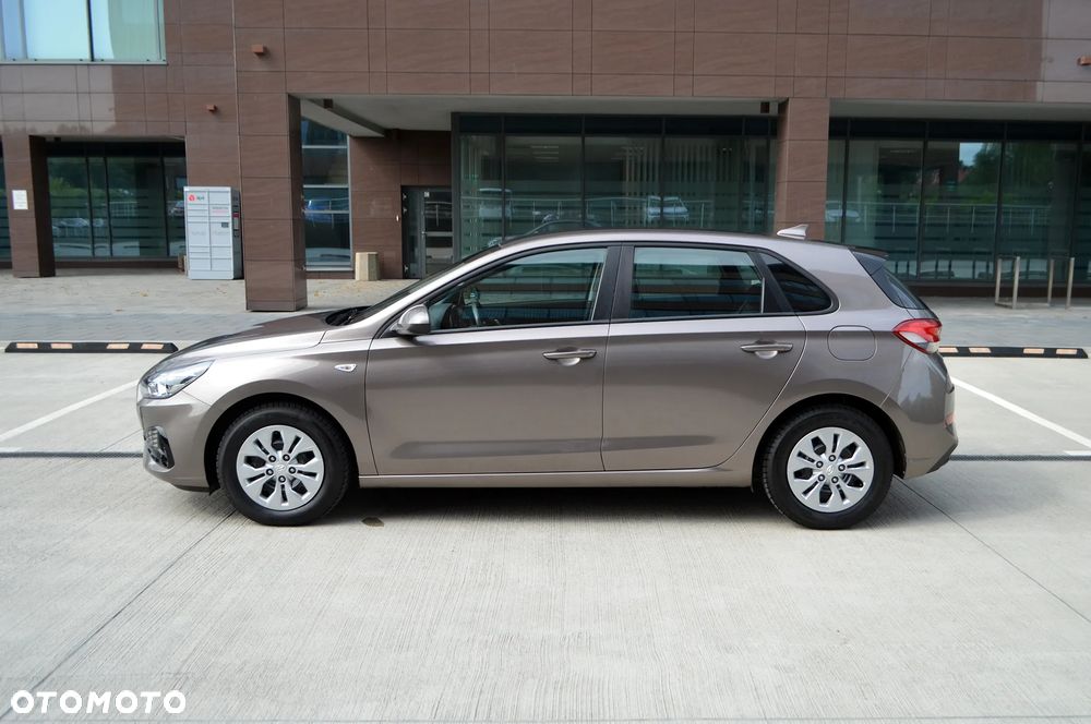 Hyundai i30 1.5 DPI Modern - 36