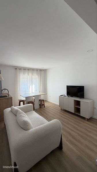 Apartamento T1 - Grande imagem: 3/8