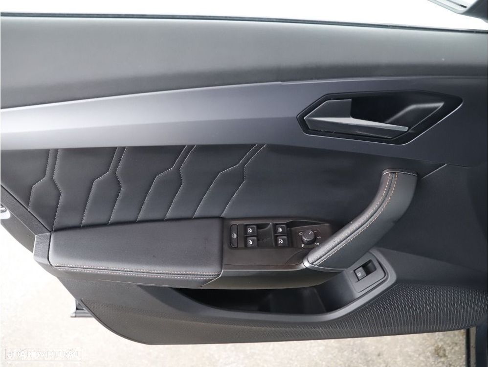 Cupra Formentor 1.4 e-Hybrid DSG - 38