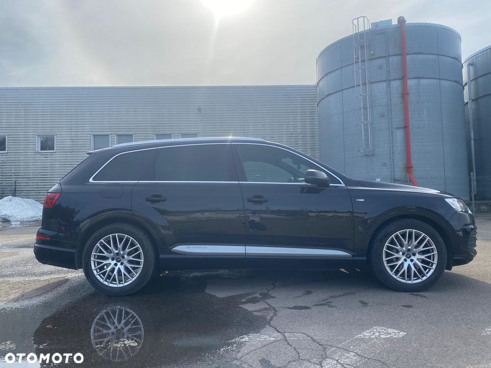 Audi Q7 - 3