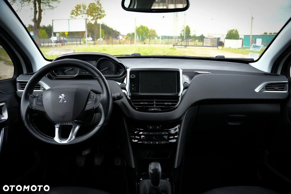 Peugeot 2008 PureTech 110 Stop&Start Allure - 27