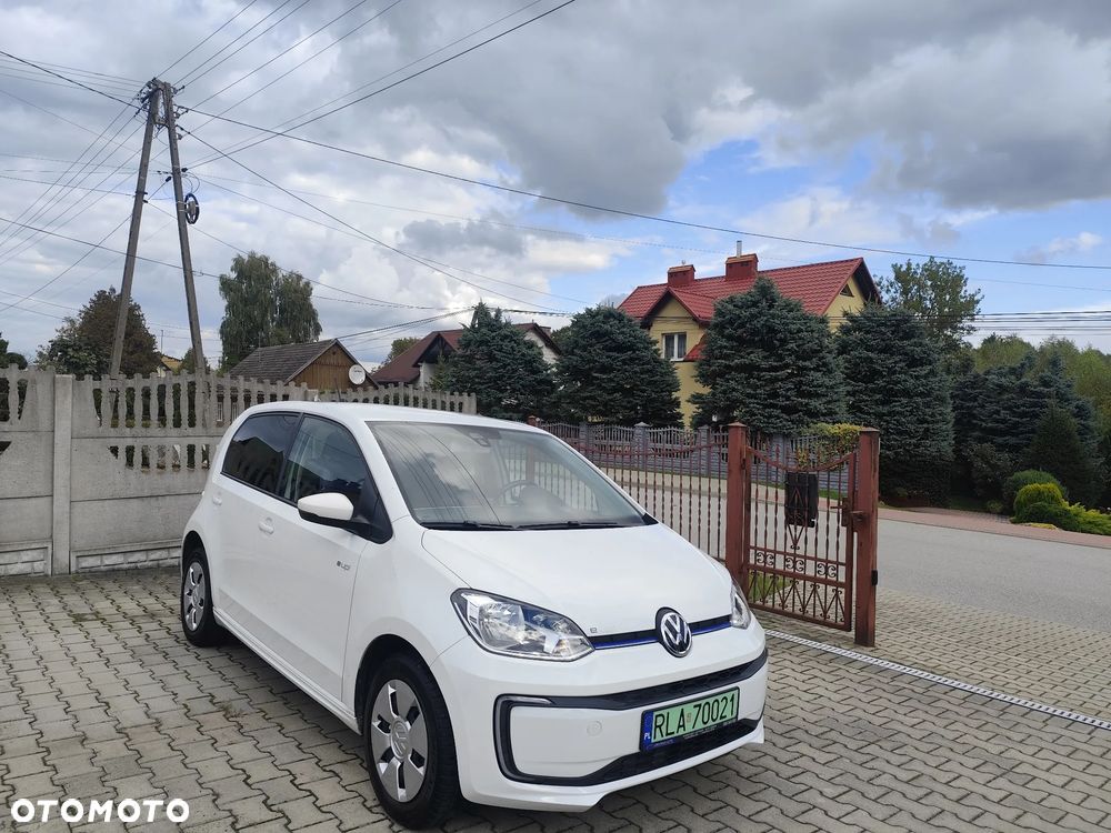 Volkswagen Up 2018 photo 2
