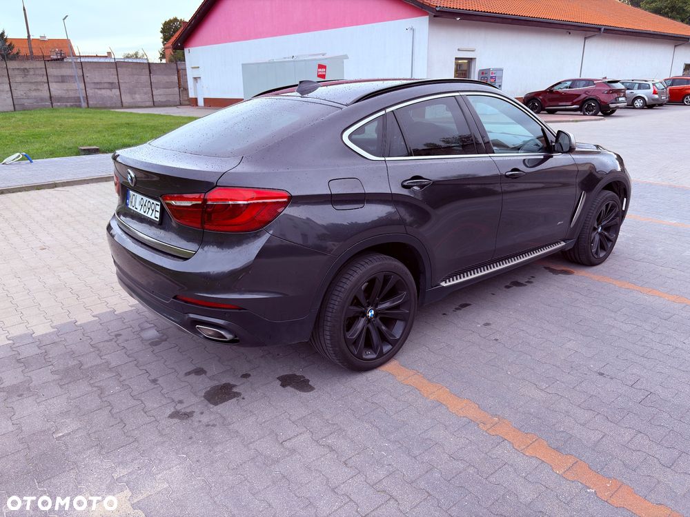 BMW X6 xDrive40d - 9