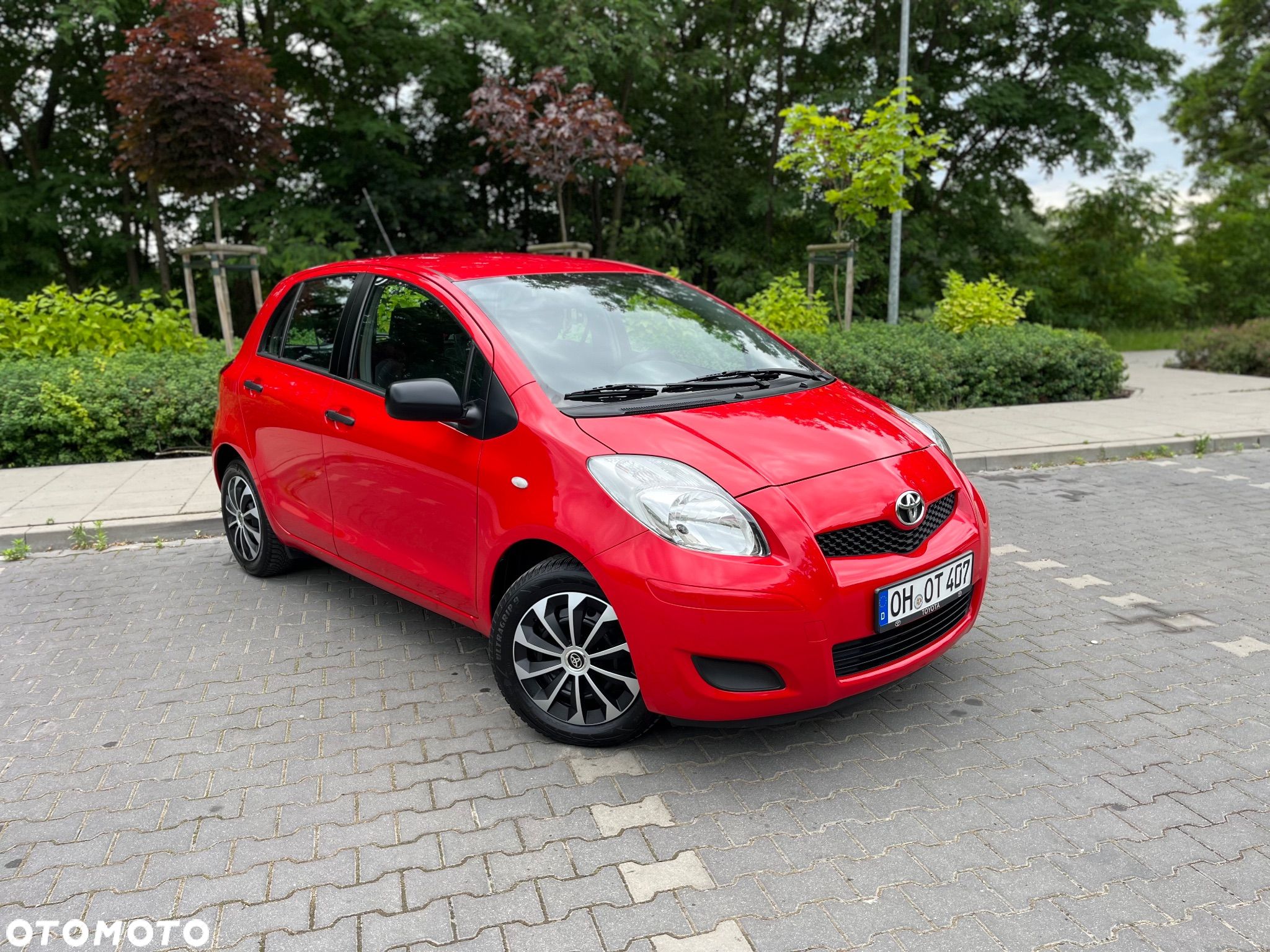 Toyota Yaris 1.0 Luna - 1