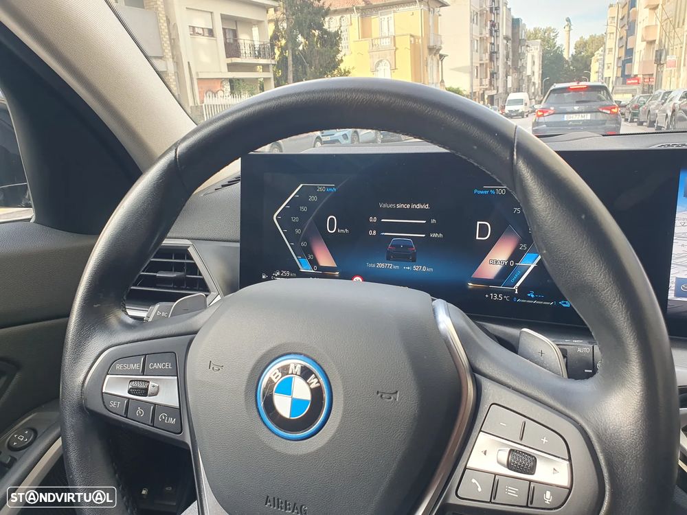 BMW 320 e Auto - 21