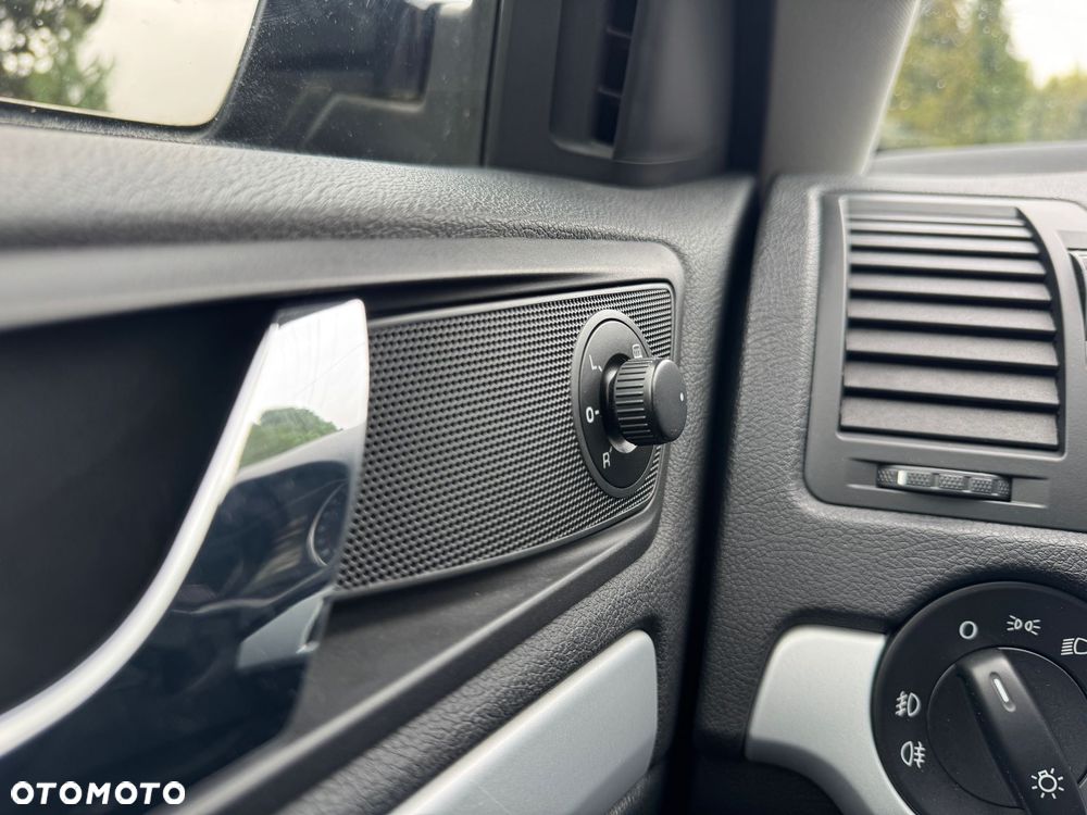 Skoda Octavia Combi 1.6 TDI DPF Ambiente - 16