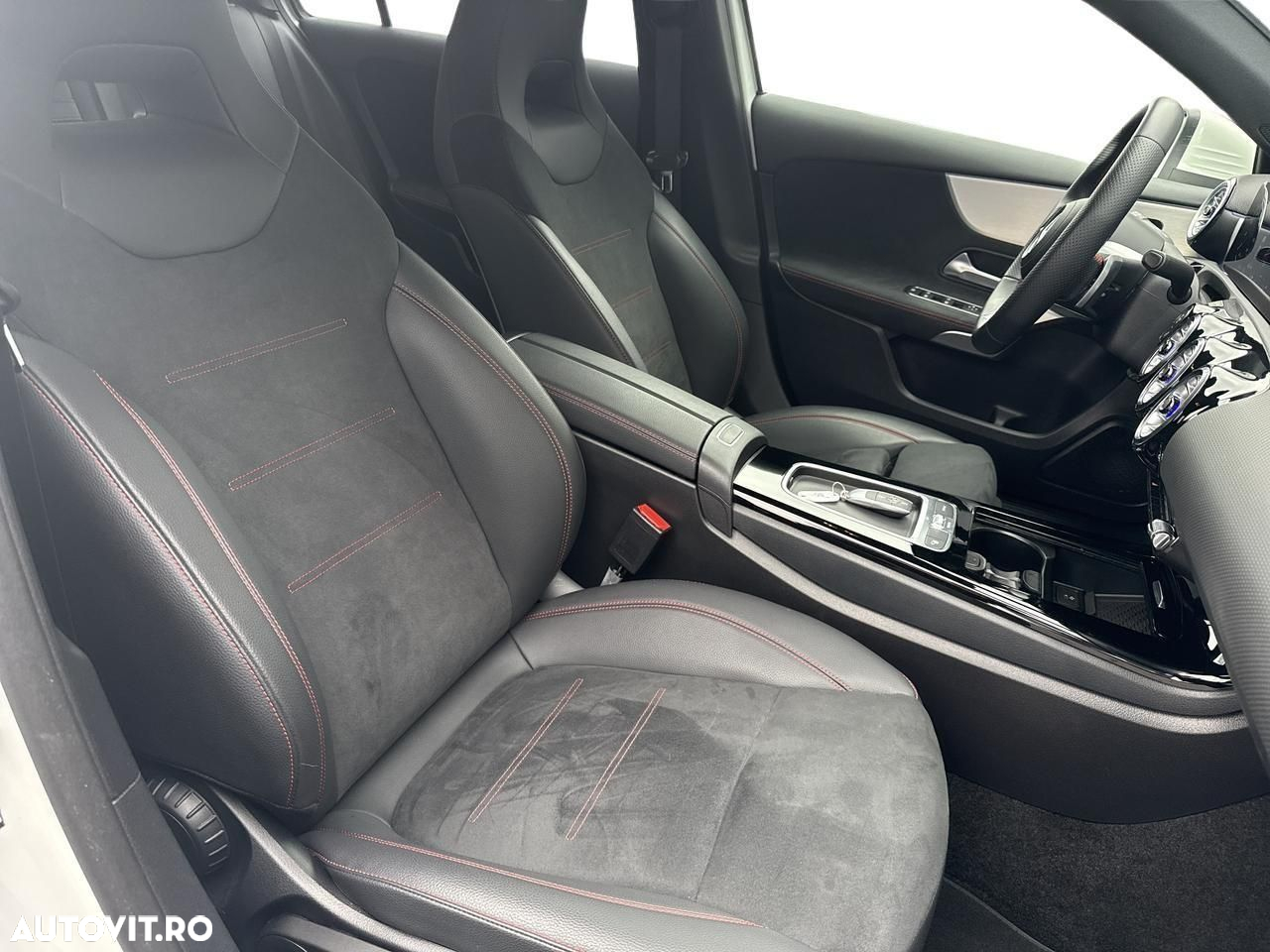 Mercedes-Benz A 180 MHEV 7G-DCT - 15