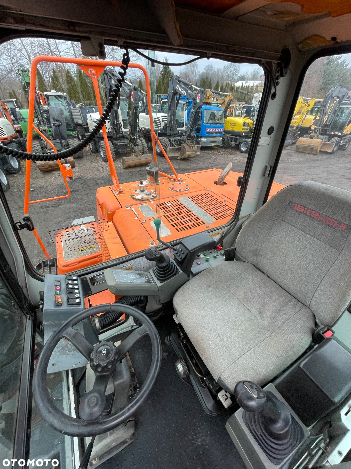 Takeuchi TB 175 - 12