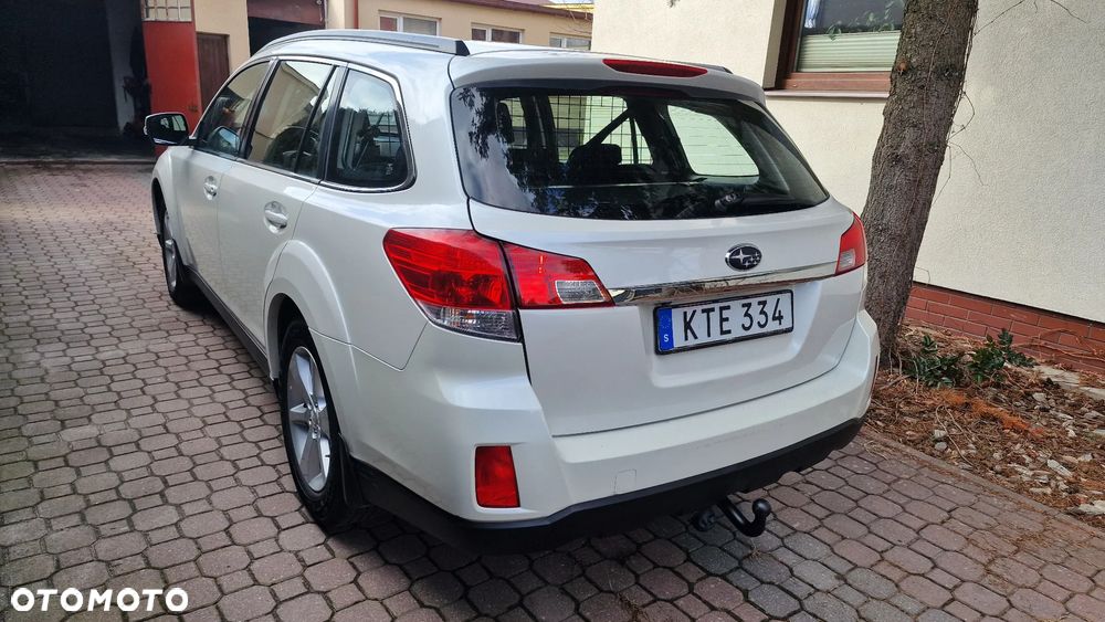 Subaru Legacy - 13