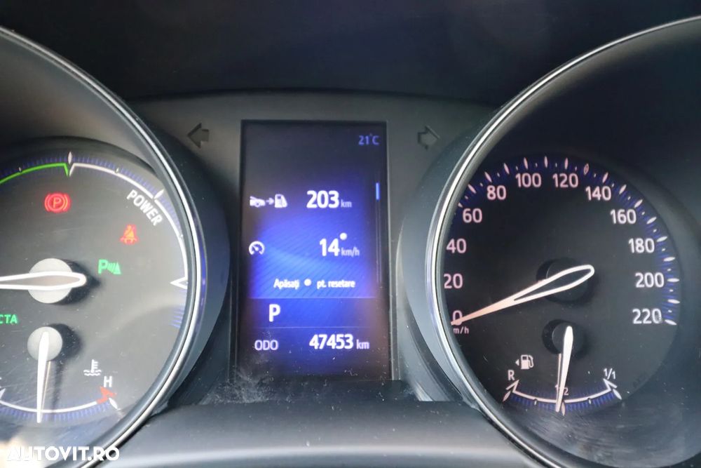 Toyota C-HR 1.8 HSD 4x2 CVT C-lassy - 16