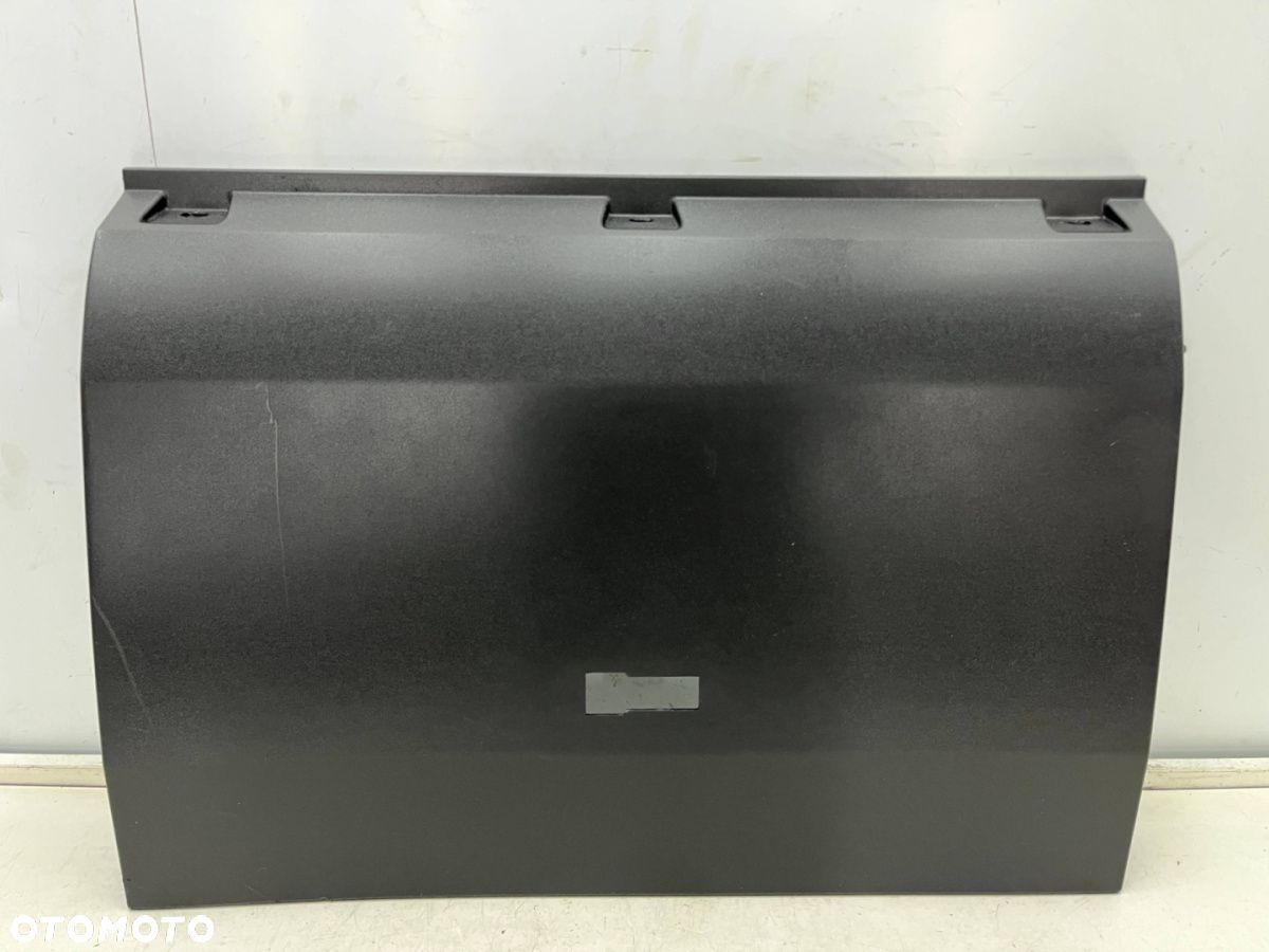 Listwa Iveco daily 4 IV 14r.- lewa nakładka boczna karoseryjna długość 685mm. 5801821757 - 1