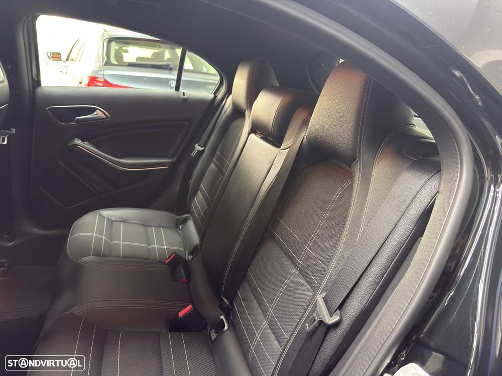 Mercedes-Benz A 180 d Progressive - 37