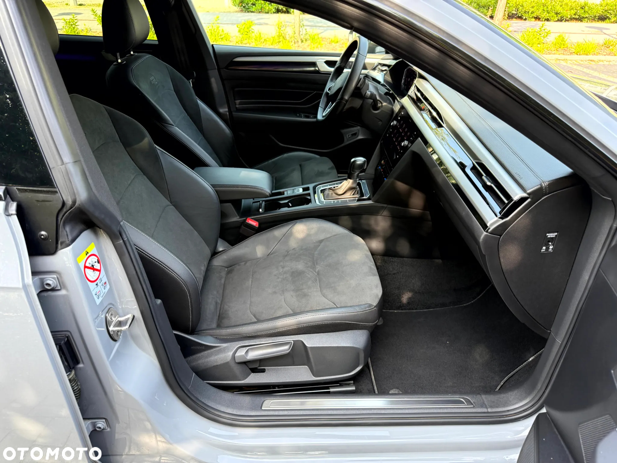 Volkswagen Arteon 2.0 TSI R-Line DSG - 29