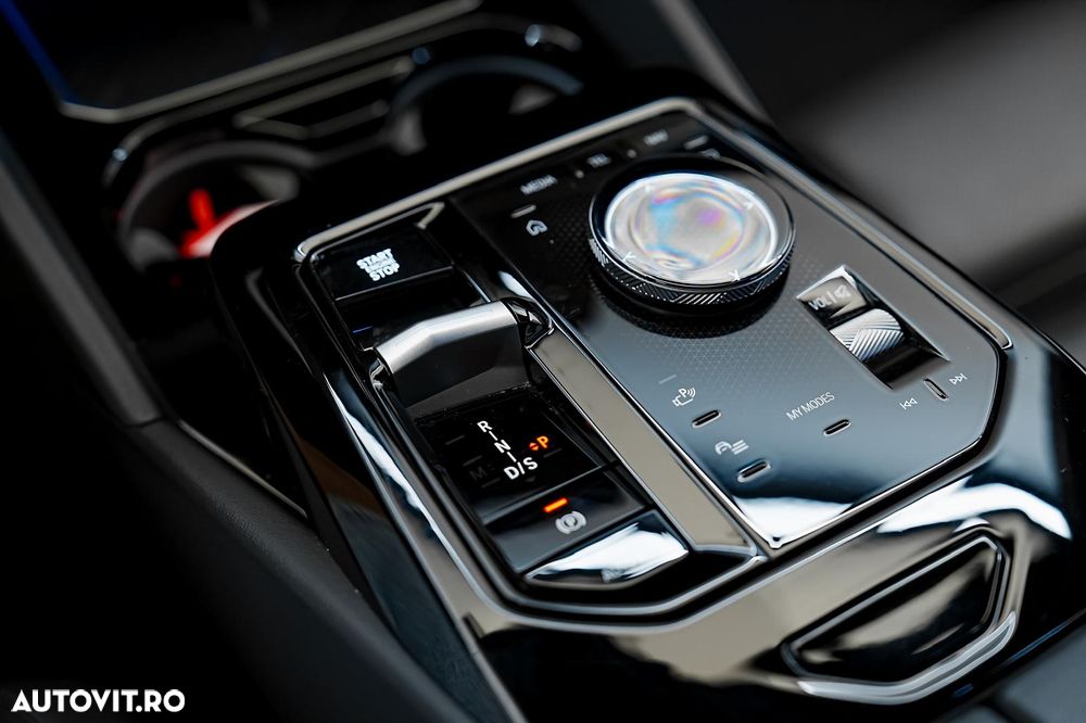 BMW Seria 5 530e Aut. - 13