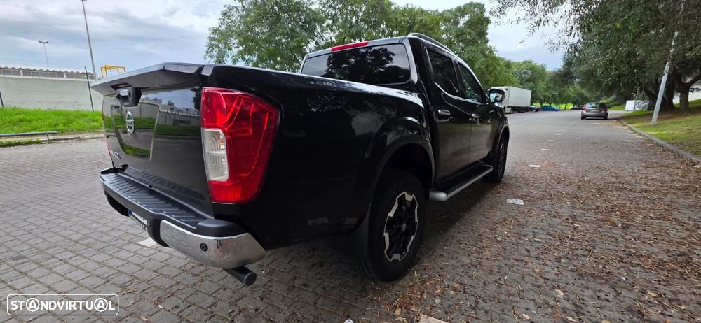 Nissan Navara 2.3 dCi CD 4WD Tekna Auto - 4