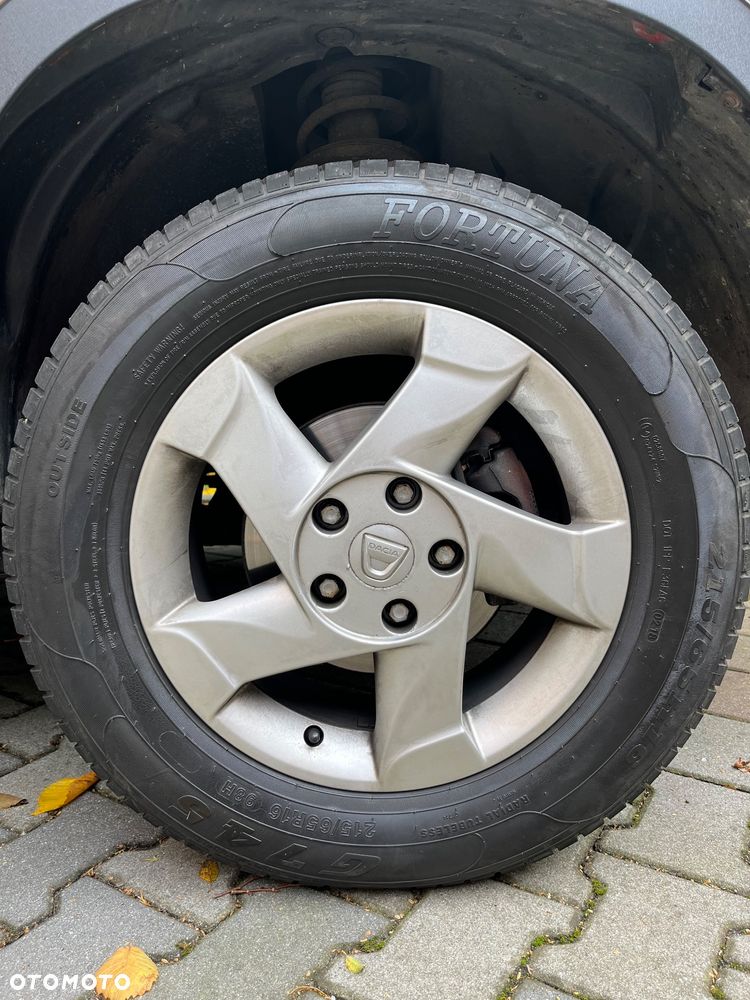 Dacia Duster 1.6 16V 4x2 Laureate - 7