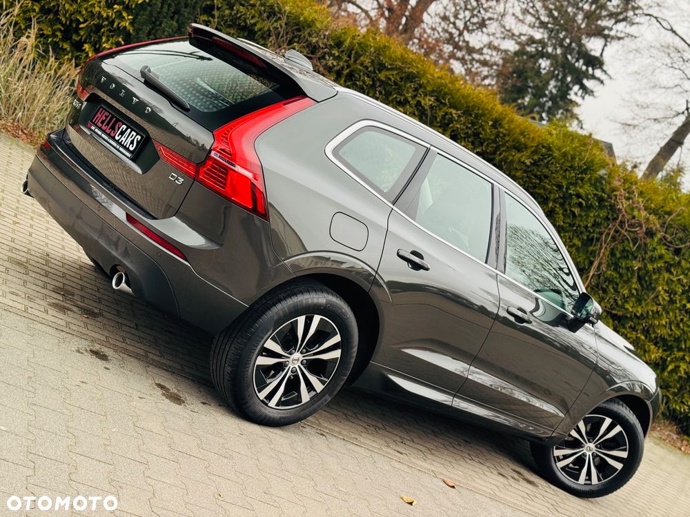 Volvo XC 60 D3 Momentum Pro - 10