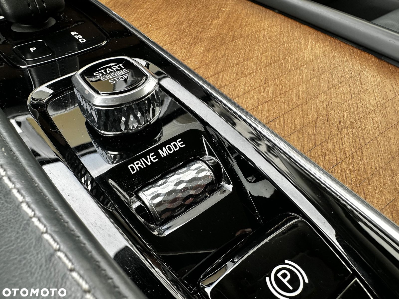 Volvo XC 90 - 34