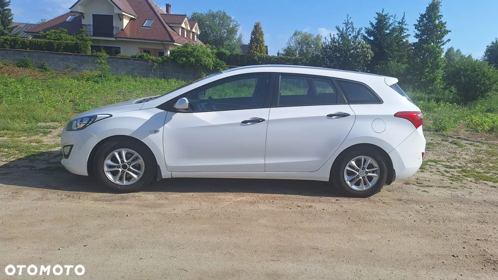 Hyundai i30 1.6 CRDi Classic - 4