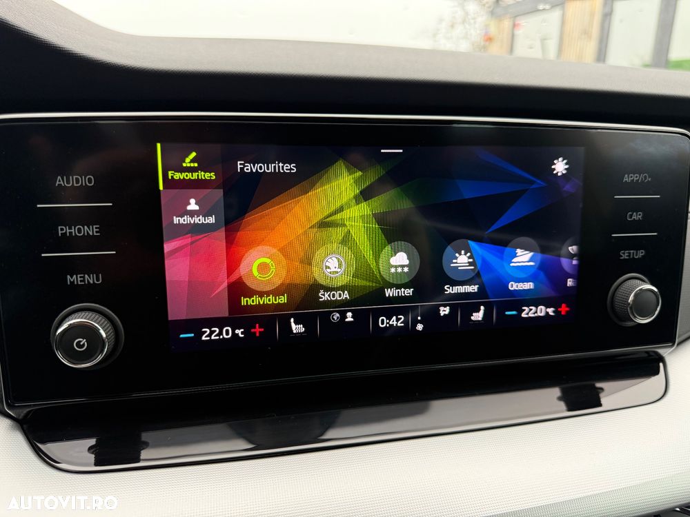 Skoda Octavia 2.0 TDI DSG Ambition - 35