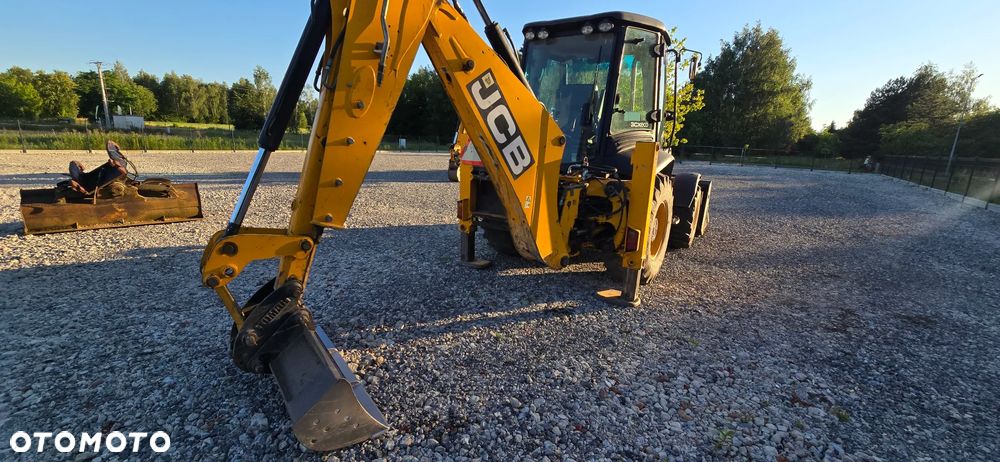 JCB 3CX Eco - 6