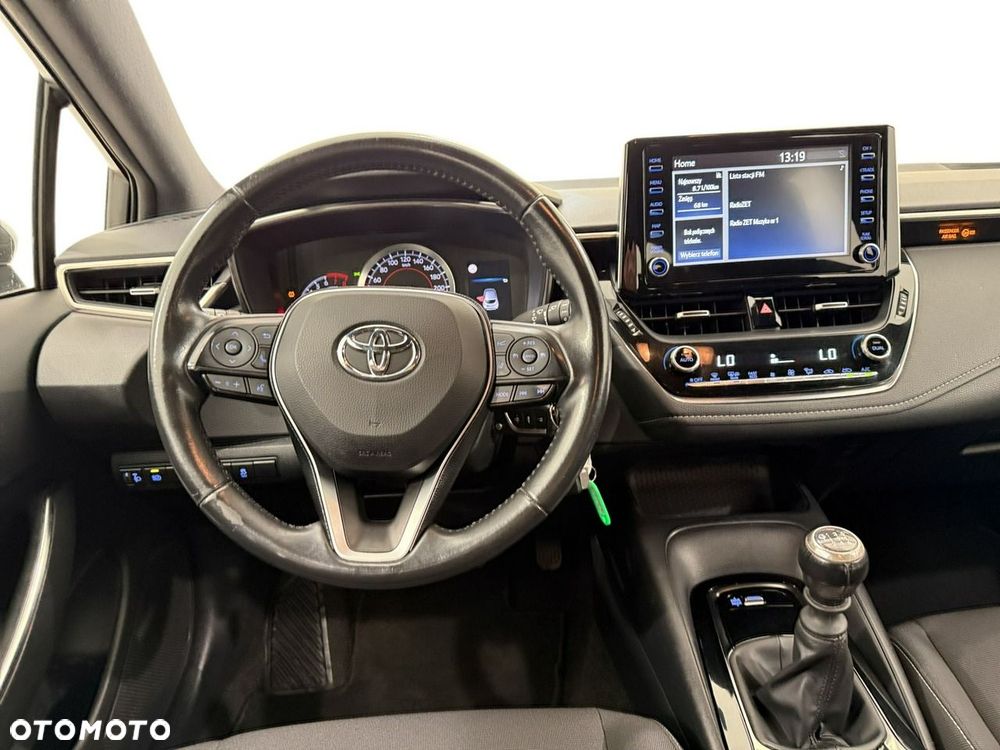 Toyota Corolla - 10