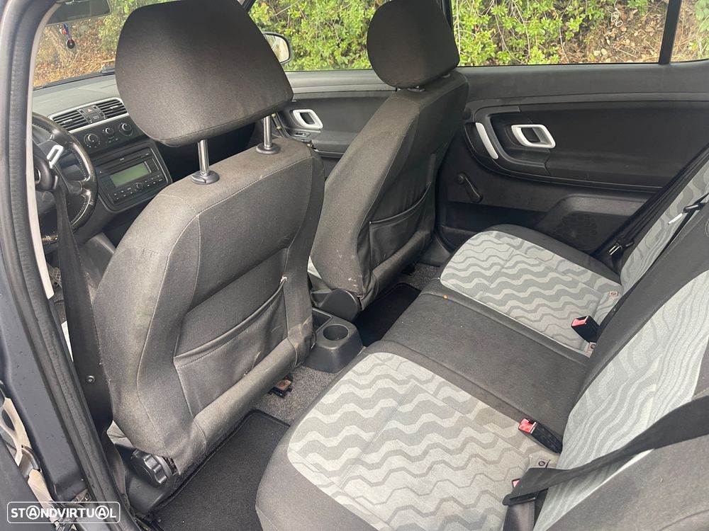 Skoda Fabia 1.2 Ambiente - 6