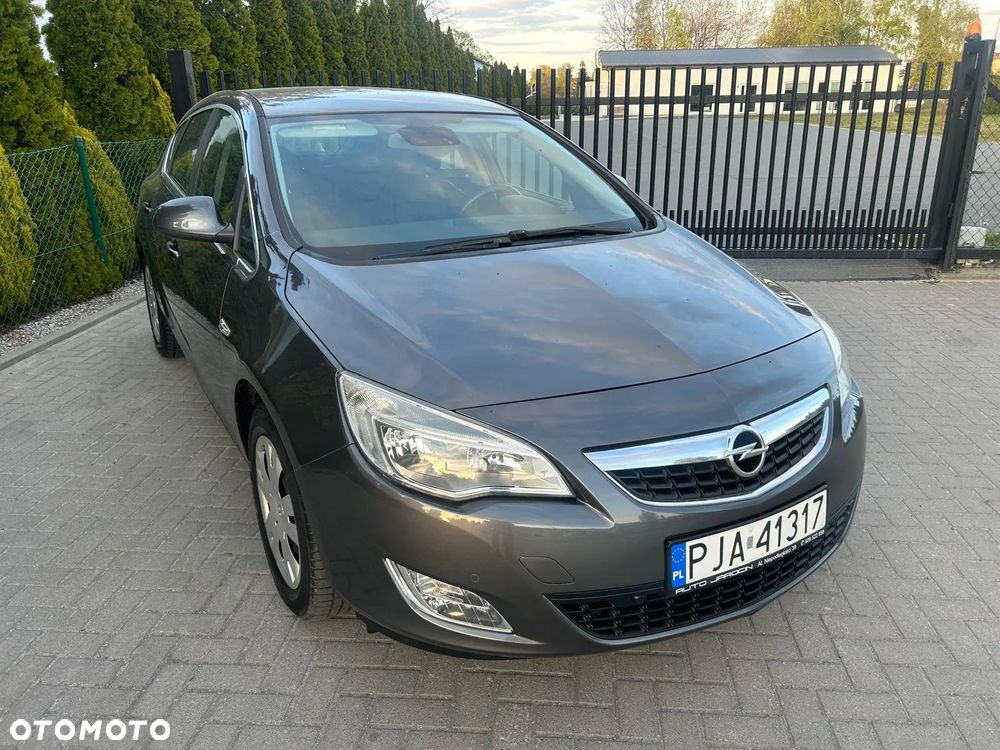 Opel Astra 1.6 Cosmo - 20
