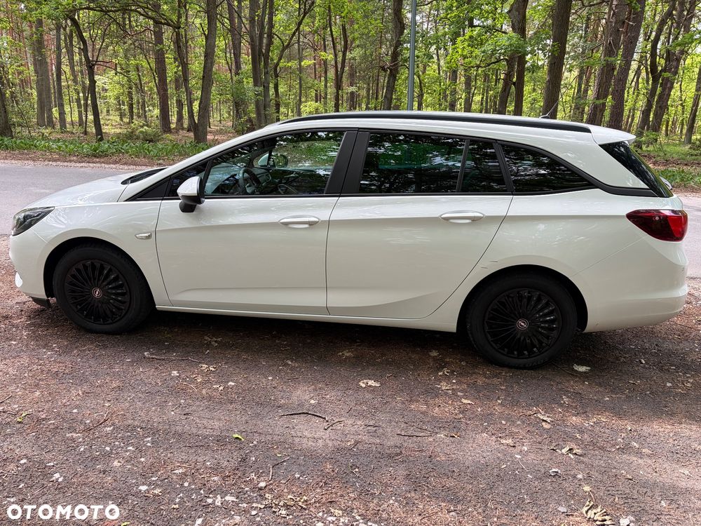 Opel Astra 1.2 T Edition S&S - 6
