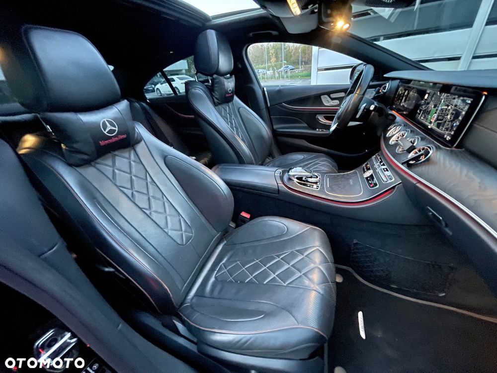 Mercedes-Benz CLS - 28