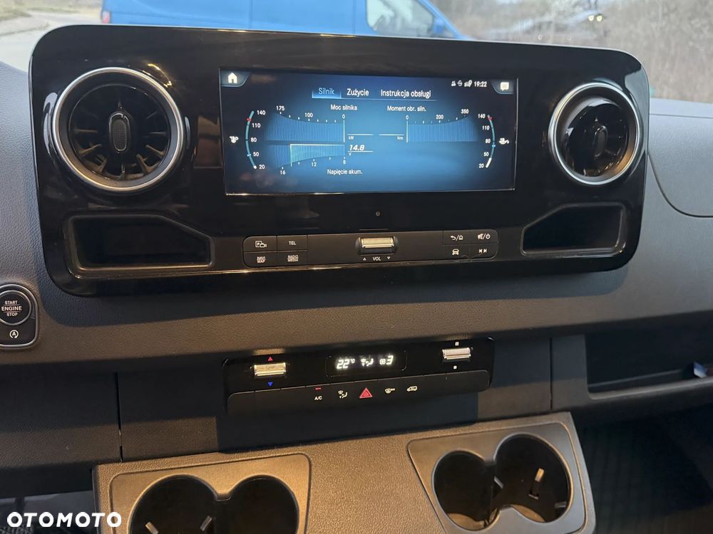 Mercedes-Benz Sprinter - 5