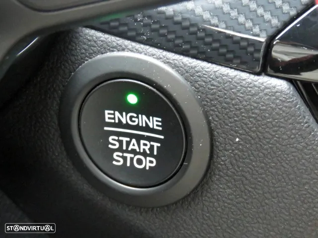 Ford Kuga 2.5 PHEV ST-Line X - 16